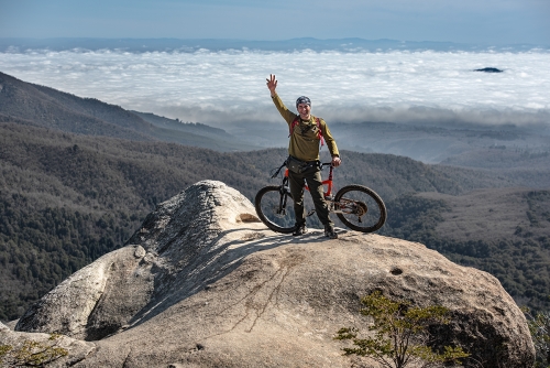 VILCHES ALTO, TREKKING SENDERO PIEDRA BLANCA