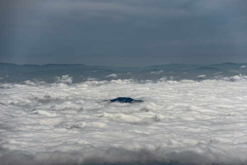 VILCHES ALTO, TREKKING SENDERO PIEDRA BLANCA