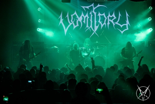 VOMITORY